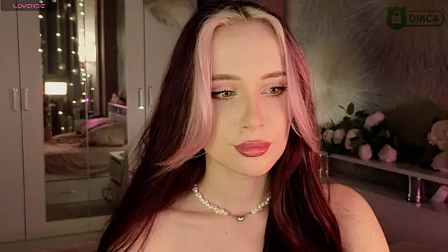 RubyMiracles live sex cam