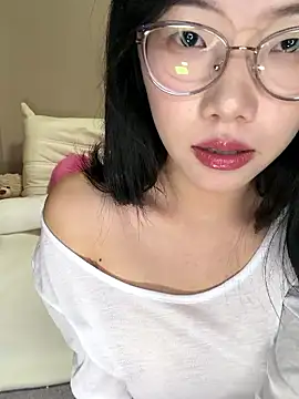 Nami-OP live sex cam