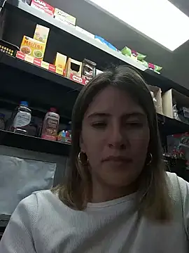 Andrea_19blonde live sex cam