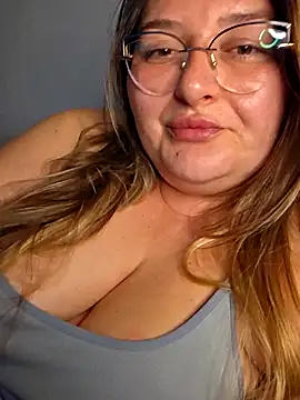 BellaMonella88 live sex cam