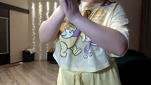 ShemikaCarvin's cam snapshot