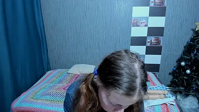 pa1e_pr1ncess's cam snapshot