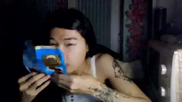 CarlyJoy live sex cam