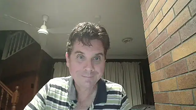 tilobinder live sex cam