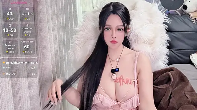 Aichinaitang168's cam snapshot