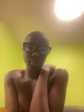 Miss-saveur's cam snapshot