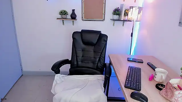 Victoria_cg1's cam snapshot