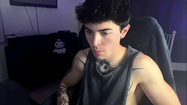 LiamFoster's cam snapshot