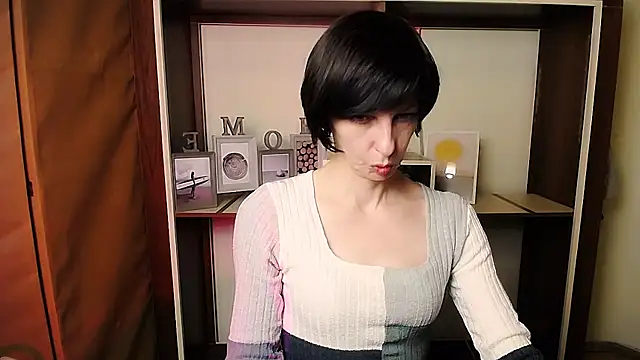 _AngeliaFlow_ live sex cam