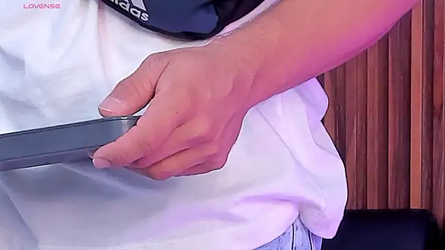 Alex_cute77's cam snapshot