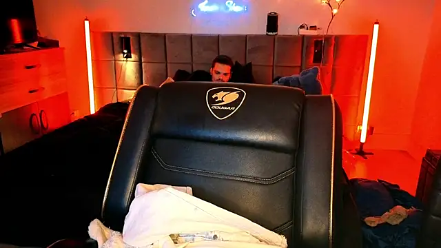 JordanShow's cam snapshot