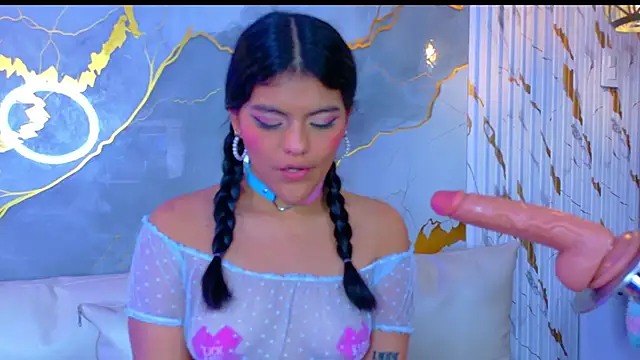 NIKIBUNNY's cam snapshot