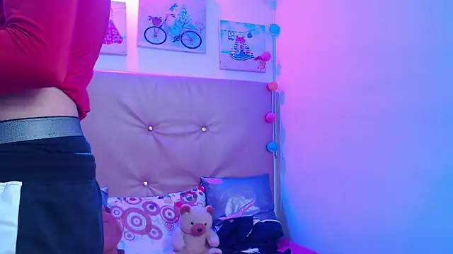 iam__lukas__'s cam snapshot