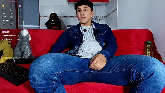 jacques_cardiet live sex cam