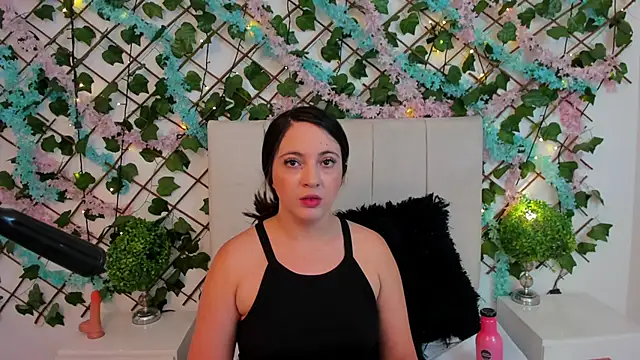 ScarletLevis's cam snapshot