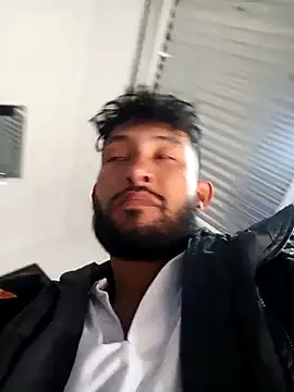 Kingbigcock23cm live sex cam