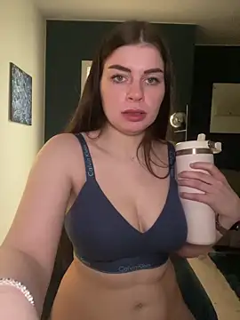 EllyNora live sex cam