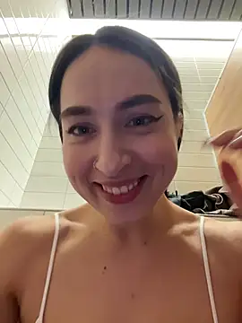 Holly_Play live sex cam