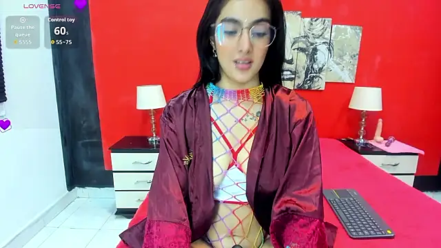 Cora_222's cam snapshot