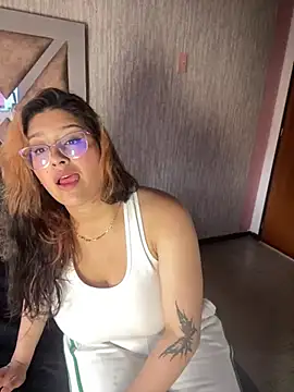 TatiJx_Pink's cam snapshot