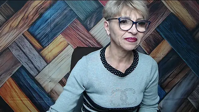 EllaBonito live sex cam