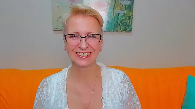 iamyourdream89's cam snapshot