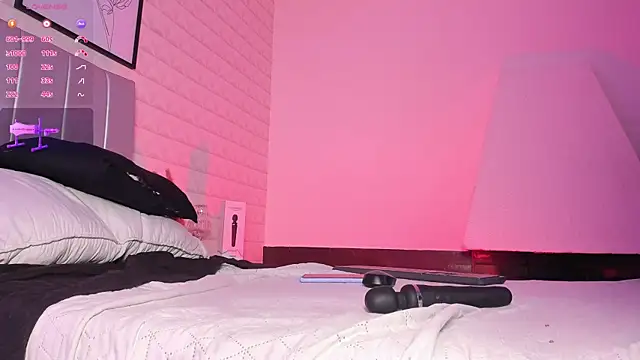 Lizzie-Evans's cam snapshot