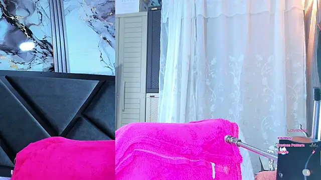 NathaxaLeans's cam snapshot