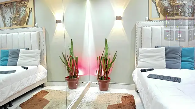 Miranda_doll_'s cam snapshot