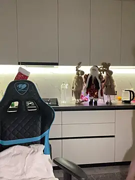 CurlyLara live sex cam