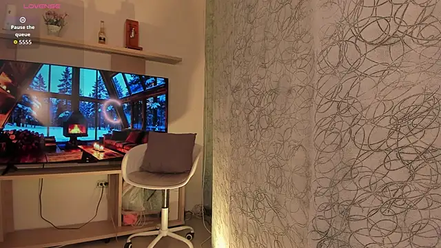 SalomeeHott_'s cam snapshot