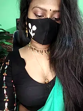 Idhika-Paul live sex cam