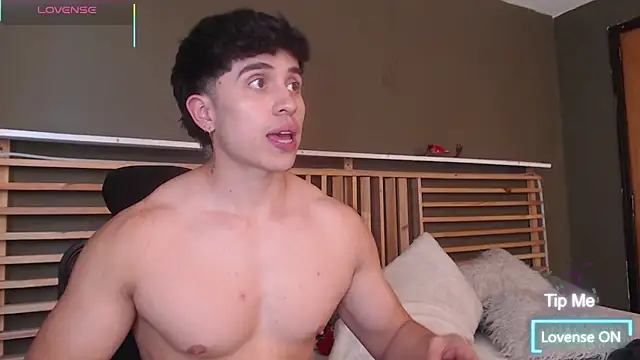 PaulEvens live sex cam