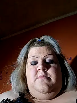 ducicsajsziii live sex cam