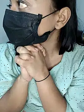 HONEY_1100's cam snapshot