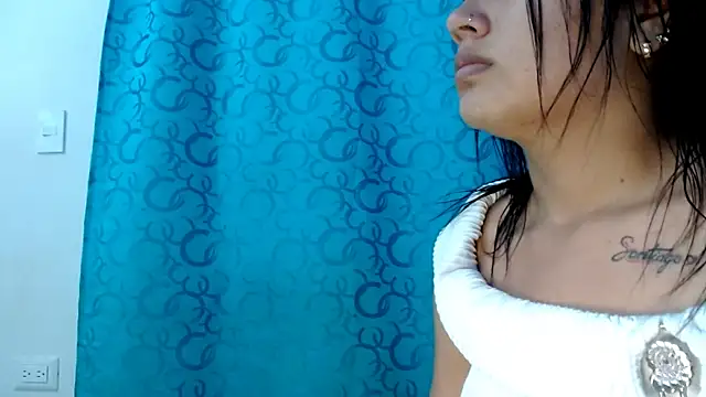 eladyrous98's cam snapshot