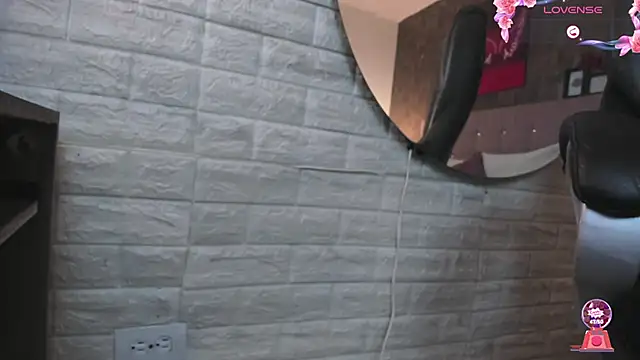 alice__tylor live sex cam