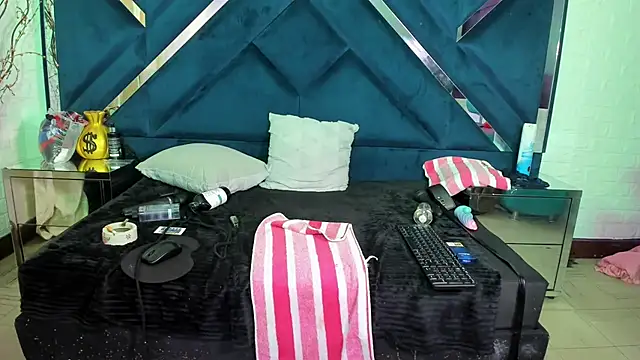 barbieambar's cam snapshot