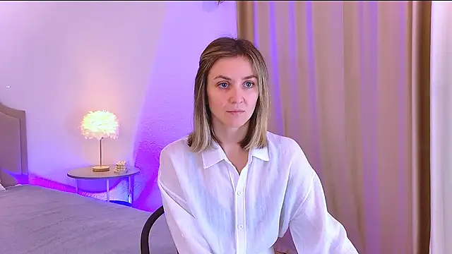 EmeraldGlow's cam snapshot