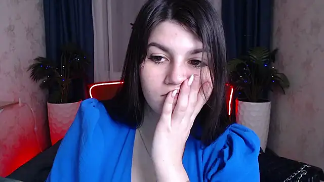 KisaModel's cam snapshot