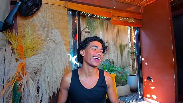 AlanCutee live sex cam