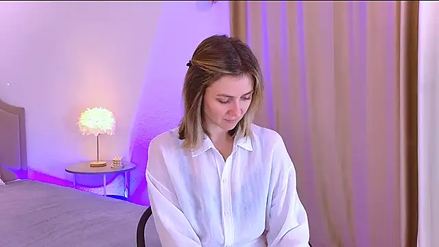 EmeraldGlow's cam snapshot