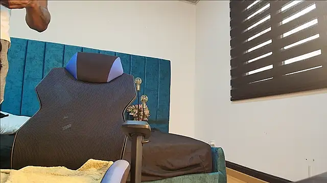 Dante_Knox's cam snapshot