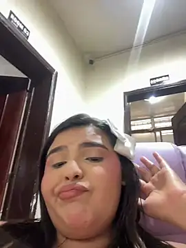 luisa_clark1's cam snapshot