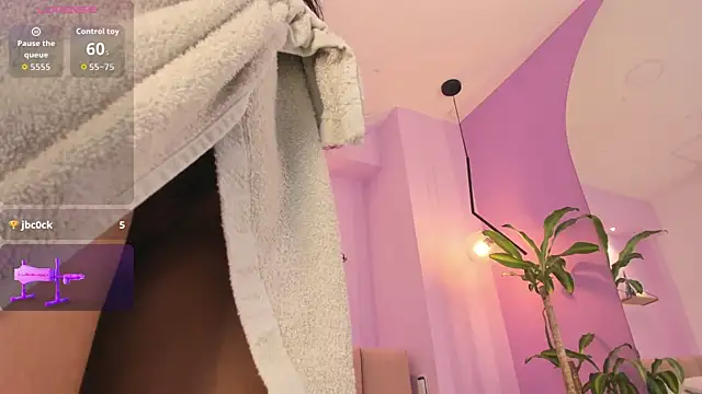 mayaevansmg live sex cam