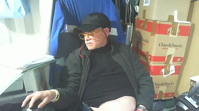 nonnomaturobisex live sex cam