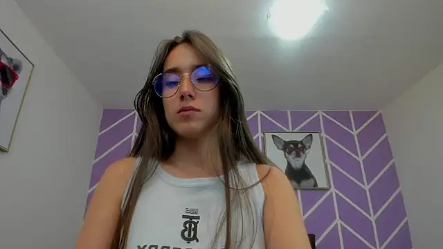 Adhara_Kitten's cam snapshot