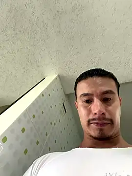 DominickVegas live sex cam