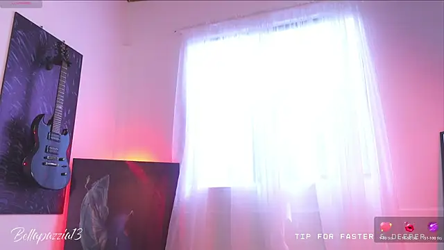 Bellapazzia live sex cam