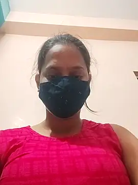 me-leela's cam snapshot